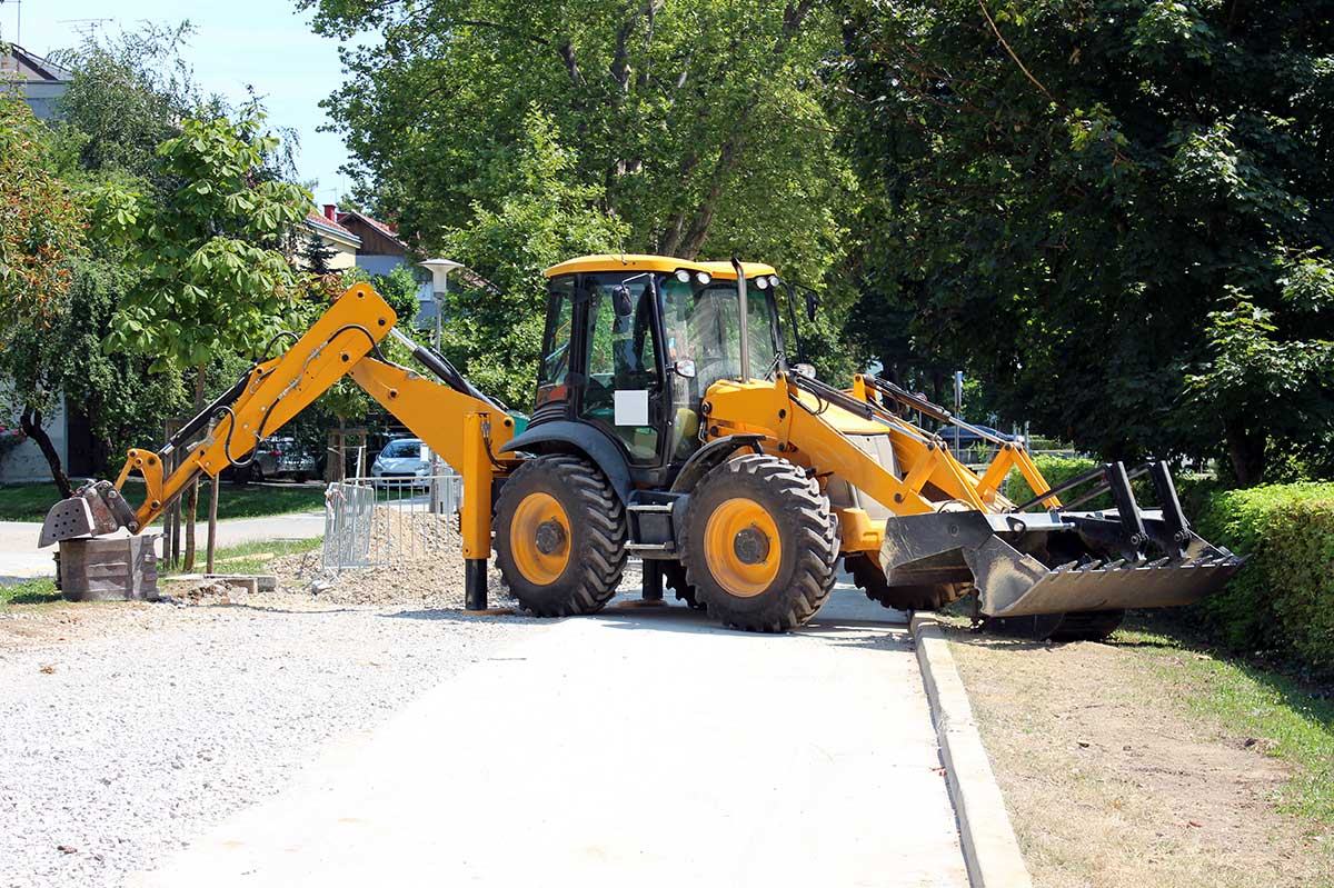 Backhoe Loader Operator Group